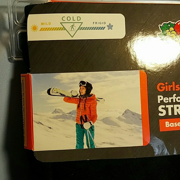 Girls Performance Stretch set - Picture 4 of 4